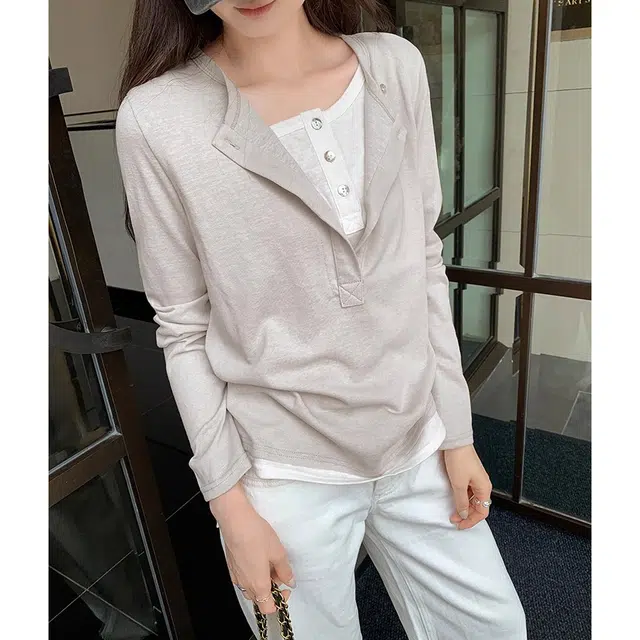 MUCCHIC T