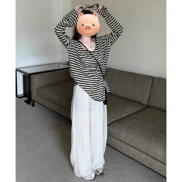 MUCCHIC 2025U T