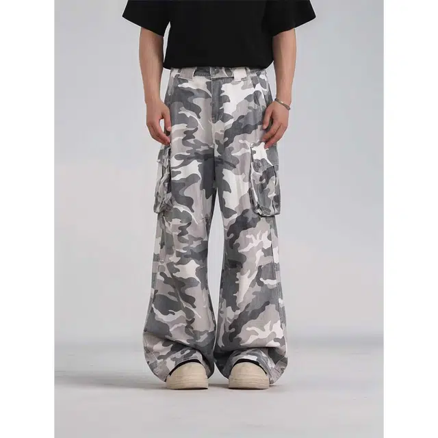 PANDA ADEVIL Camouflage Cargo Pants