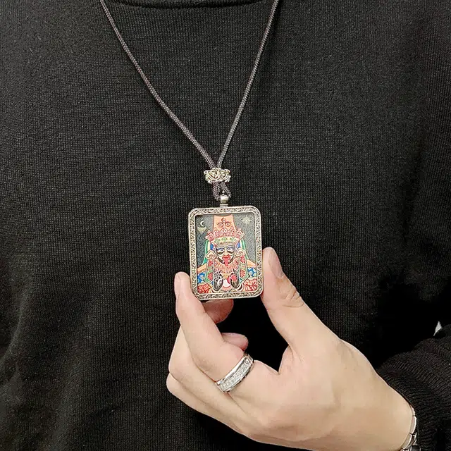 正大福 扎基拉姆 正财偏财新中式复古国潮唐卡白财神诸事顺利藏式助你光速上岸复古好运 琉璃 项链 男女同款情侣款