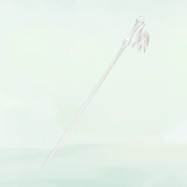 925