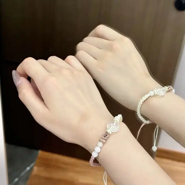 【赠金手机贴】 华髻 如意平安扣 新中式国风招财纳福转运上岸本命年 小众设计高级感简约百搭通勤 玉髓 玉石手链 男女同款情侣款