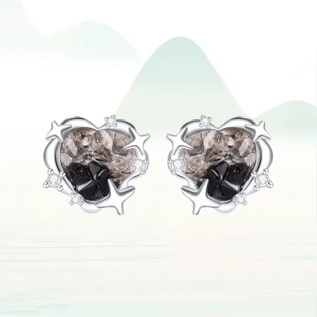 华髻 小众设计感轻奢气质小巧精致高级感耳饰暗系小众设计闪亮风格璀璨闪耀 合金 耳钉 女款
