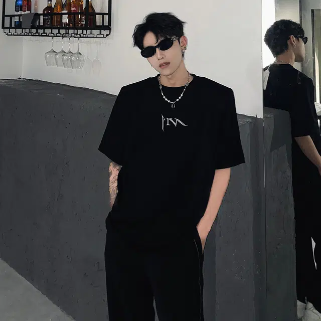 BABUGGE T