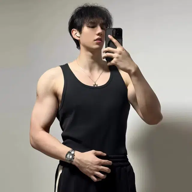 BABUGGE T