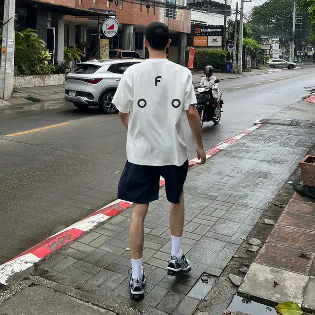 BABUGGE T