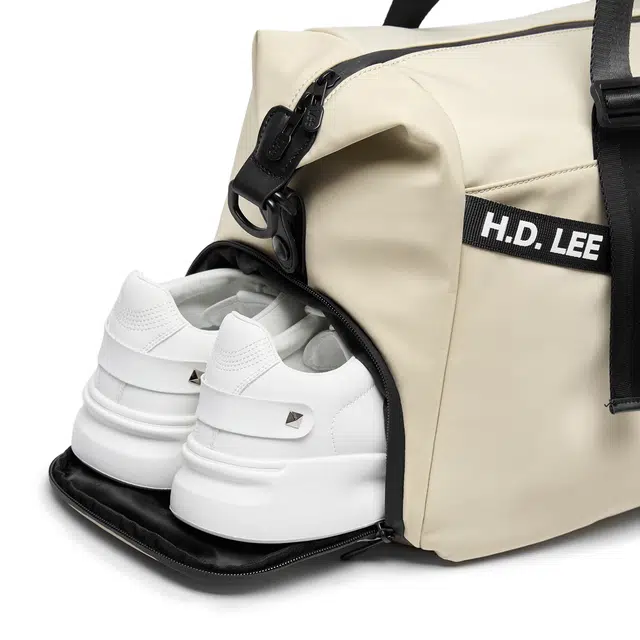 Lee