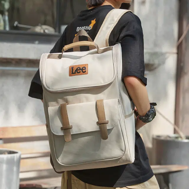 Lee