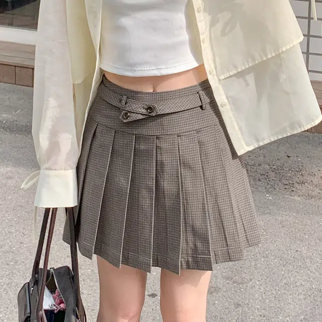 法儿家 冰摩卡半裙夏季韩系学院风格纹百褶时尚休闲短裙 女款