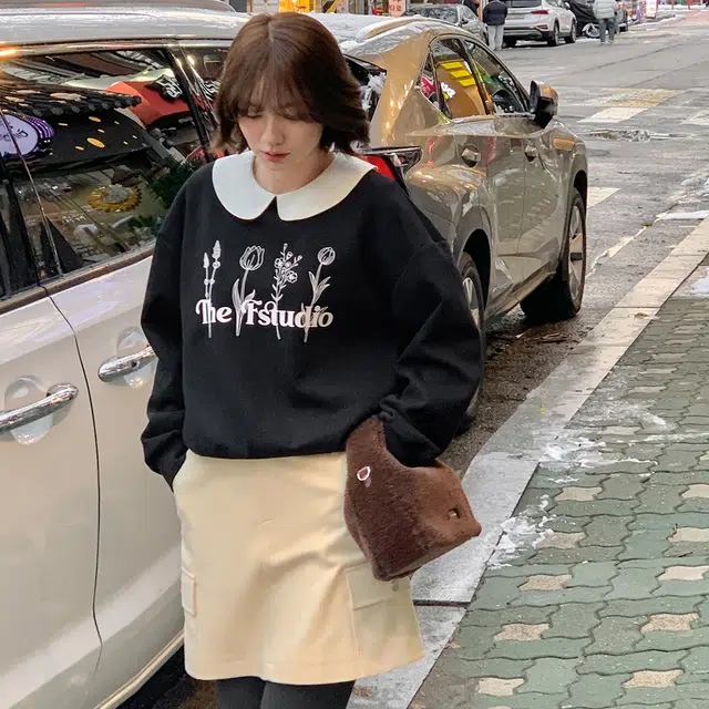 法儿家 娃娃领韩系通勤百搭打底长袖衬衫 女款 杏色