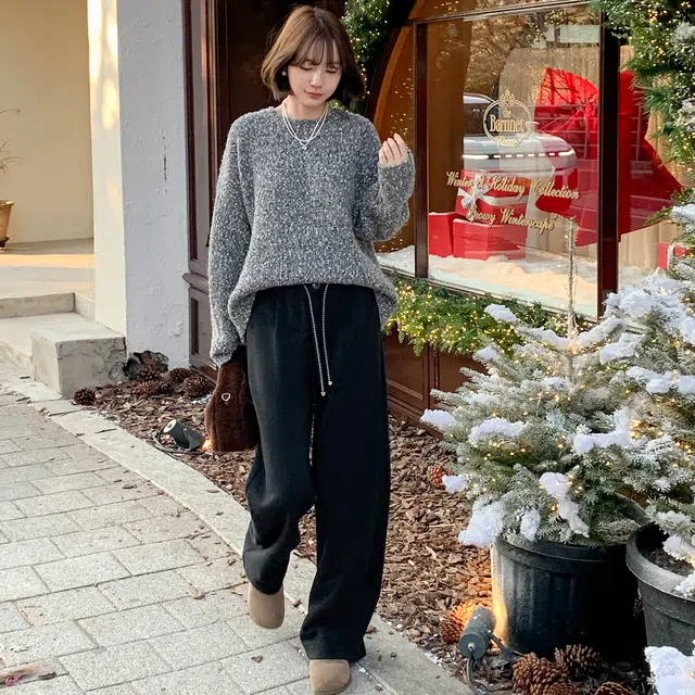 法儿家 豆豆花纱 韩系通勤圆领套头打底针织衫 女款 花灰色