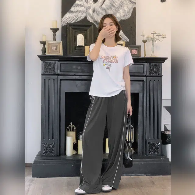 法儿家 元气假日韩系慵懒感穿搭工装风松紧休闲裤 女款