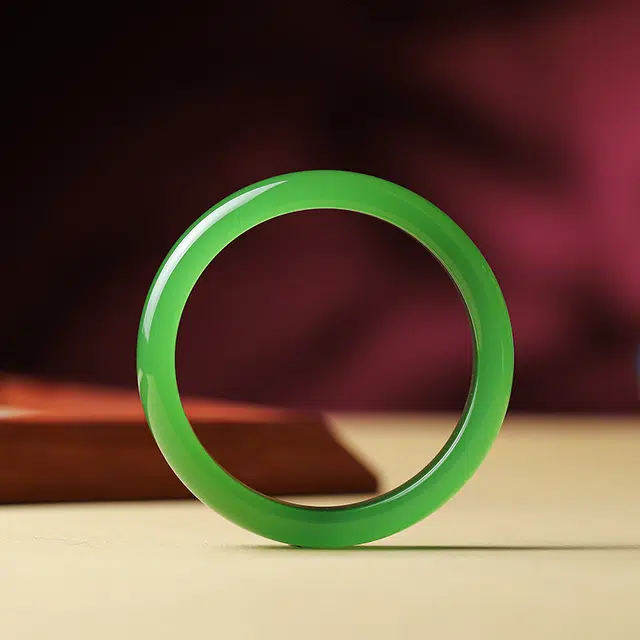 梨云暮雪 梅子青贵妃镯 新中式复古 国潮国风 招财转运 古风旗袍 汉服 小众高级显白 琉璃 玉石手镯 女款