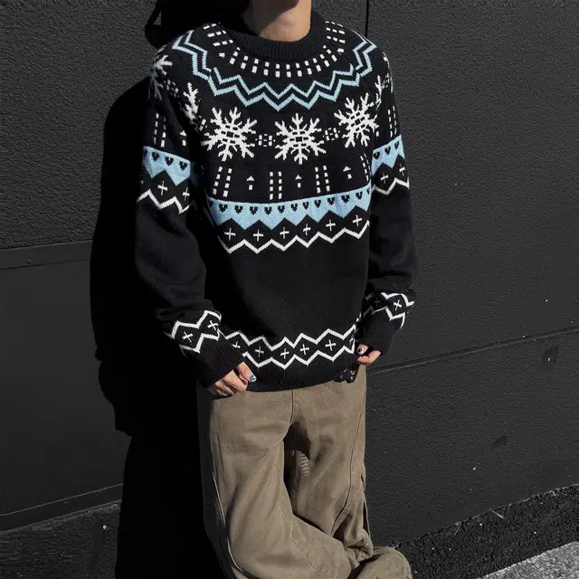快鱼 潮流时尚复古圆领提花设计针织打底衫休闲百搭宽松通勤套头插肩舒适保暖毛衣 男女同款