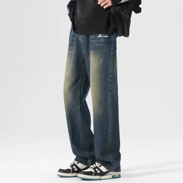 巴塞罗那足球俱乐部 复古高街舒适宽松直筒简约水洗做旧长裤百搭美式通勤休闲牛仔裤 男女同款