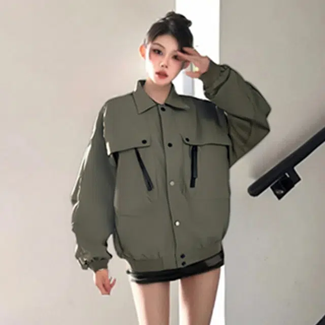 巴塞罗那足球俱乐部 美式复古纯色胸针可拆卸机能风口袋落肩翻领单排扣外套夹克 男女同款