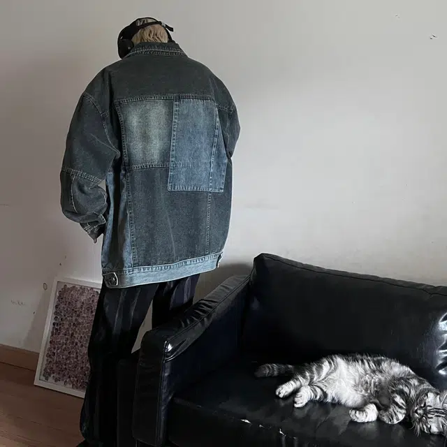 巴塞罗那足球俱乐部 高街美式宽松落肩潮服拼接户外休闲翻领单排扣长袖潮牛仔外套 男女同款