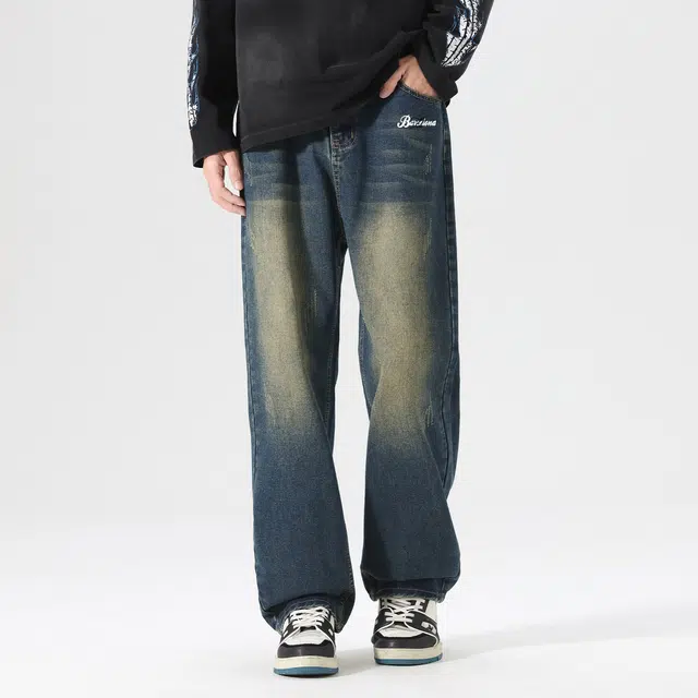 巴塞罗那足球俱乐部 复古高街舒适宽松直筒简约水洗做旧长裤百搭美式通勤休闲牛仔裤 男女同款
