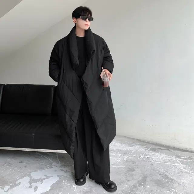 巴塞罗那足球俱乐部 韩系复古痞帅高级感潮流极简风纯色宽松落肩垂感保暖外套防寒防风百搭高颜值休闲立领中长款过膝棉服 男女同款