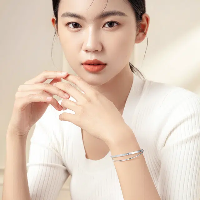歌澜 双环四叶草叠戴 轻奢小众百搭款 手镯 女款 礼物