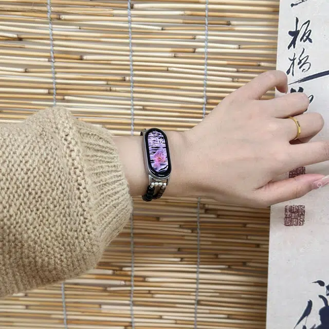 MSSM 10nfc9nfc109pro8prowatch54