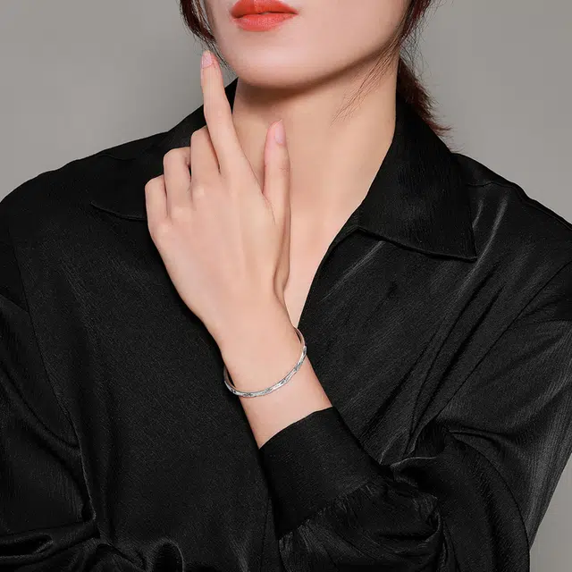 梦金园 满天星系列 繁花似锦银镯 可调节推拉式大气显年轻镯子 足银 手镯 女款