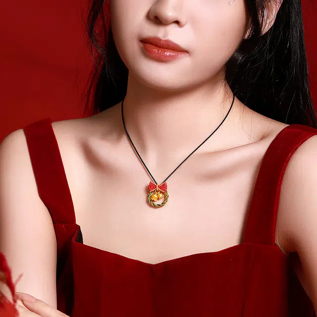 梦金园 铃兰花吊坠在逃公主圣诞花环挂坠 足金 按克计价 黄金项链 女款