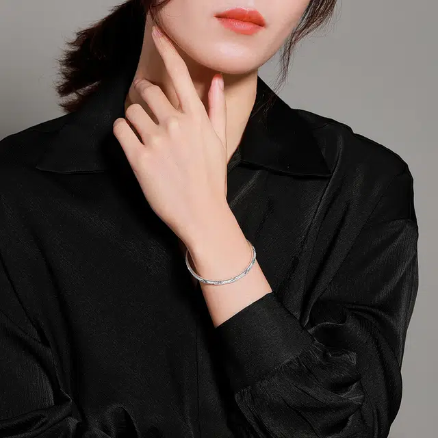 梦金园 满天星系列 繁花似锦银镯 可调节推拉式大气显年轻镯子 足银 手镯 女款