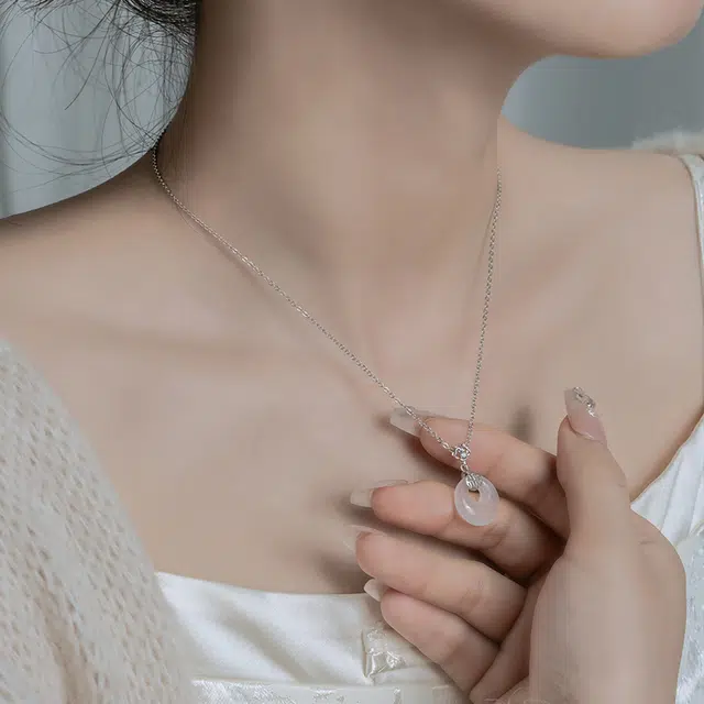 银千惠 新中式镂空福字平安纳福幸福圆满平安扣 玉髓 项链 女款