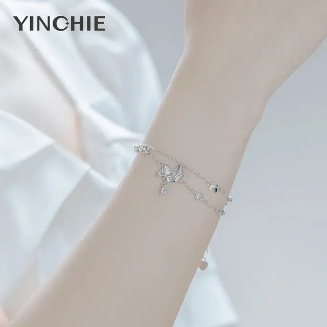 银千惠 在逃公主双层叠戴招财蝴蝶 合金 手链 女款