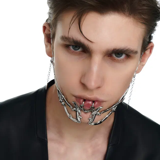 BLACKHEAD