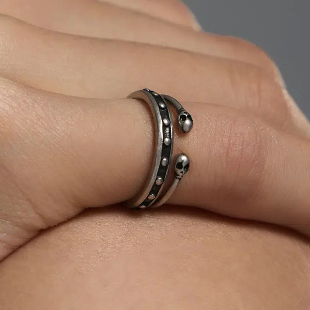 BLACKHEAD 925