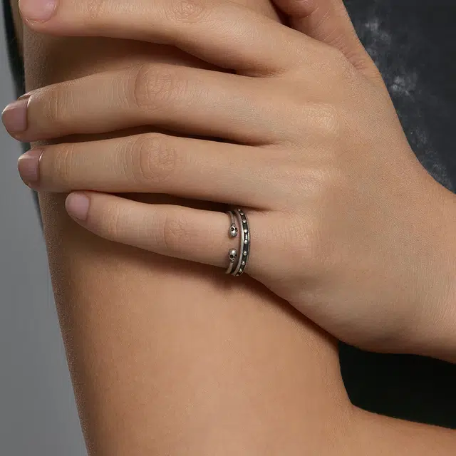 BLACKHEAD 925