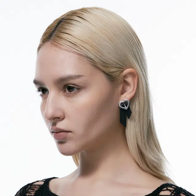 BLACKHEAD
