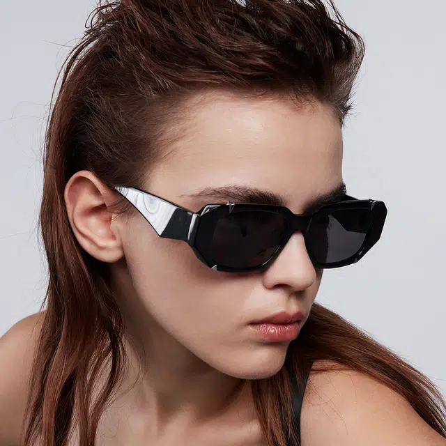 BLACKHEAD Wide Leg Slim Sunglasses
