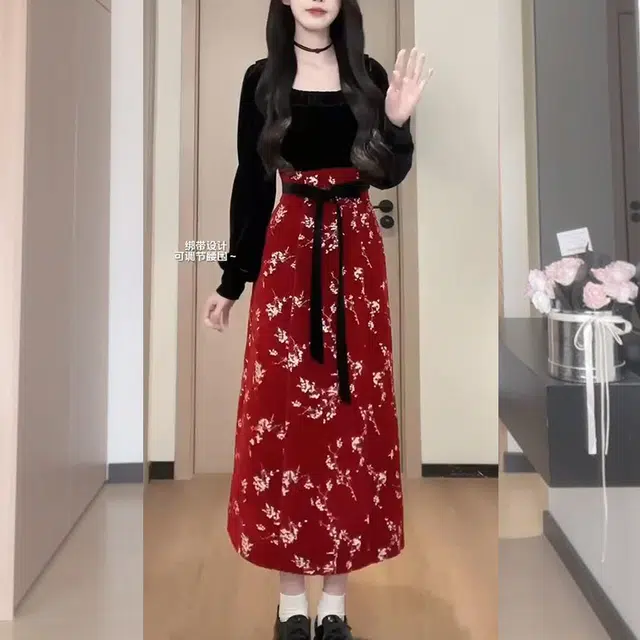 松本丧丧 新中式假两件撞色拼接气质高级感复古长袖连衣裙 女款 黑拼红