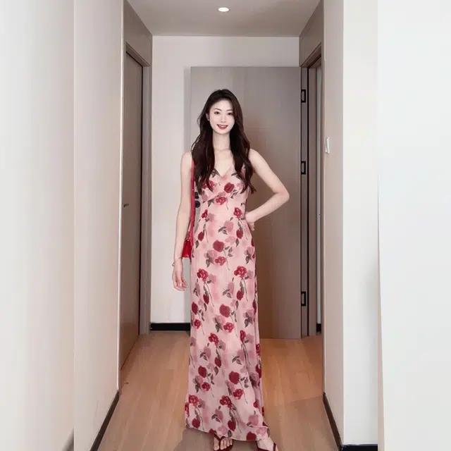 松本丧丧 法式浪漫穿搭修身显瘦设计气质花灰雪纺无袖连衣裙 女款