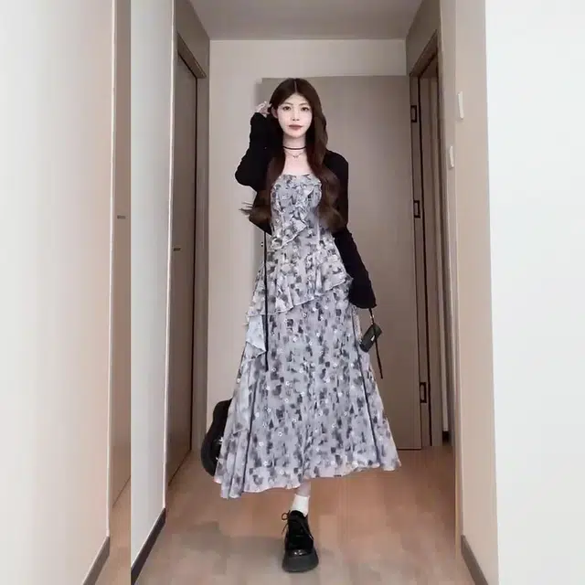 松本丧丧 立体褶皱蕾丝纯色时尚长袖针织衫 女款 黑色