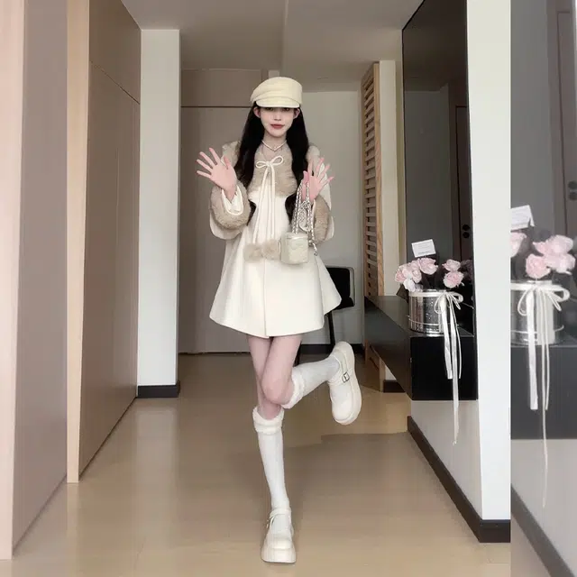 松本丧丧 时尚毛领高级加厚长袖外套修身纯色短裤休闲套装 女款 黑色