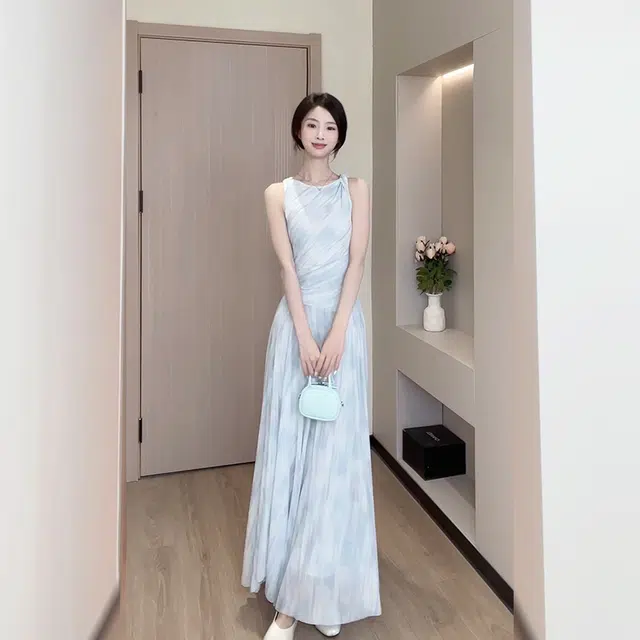 松本丧丧 舒适休闲通勤百搭无袖连衣裙 女款