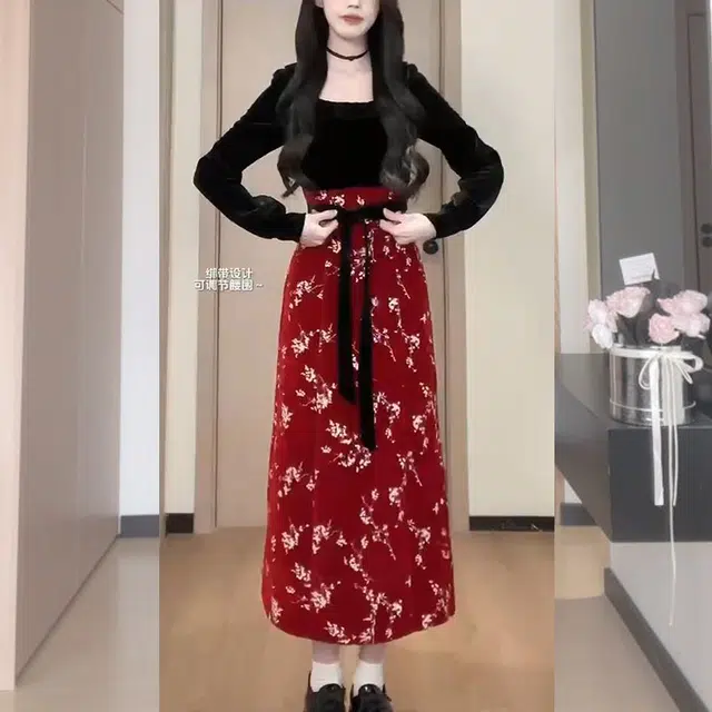 松本丧丧 新中式假两件撞色拼接气质高级感复古长袖连衣裙 女款 黑拼红