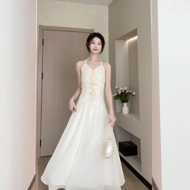 松本丧丧 挂脖高级感露背纯欲裙子裙装套装 女款 杏色开衫+杏色连衣裙