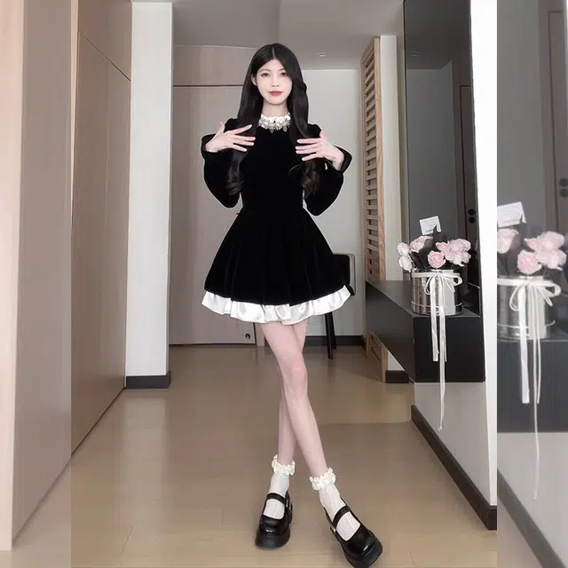 松本丧丧 半高领拼接舒适时尚长袖连衣裙 女款 黑色