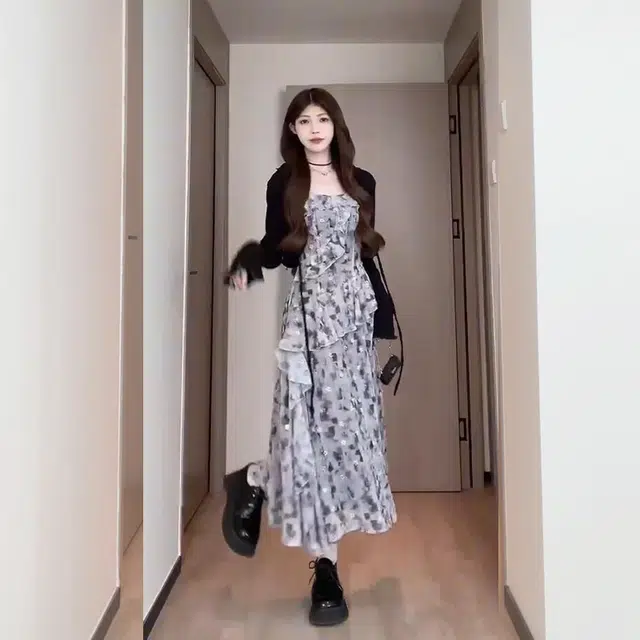 松本丧丧 立体褶皱蕾丝纯色时尚长袖针织衫 女款 黑色