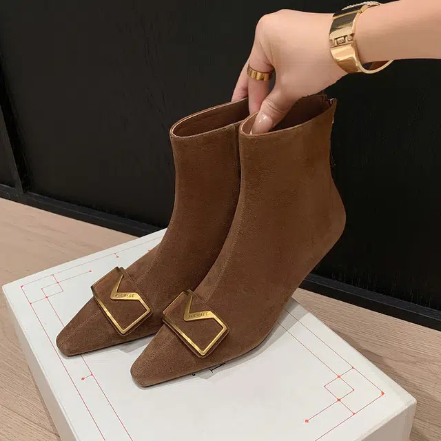 绒面 轻奢风真皮小方头金属扣猫跟瘦瘦气质百搭踝法式 短筒 马丁靴 女款