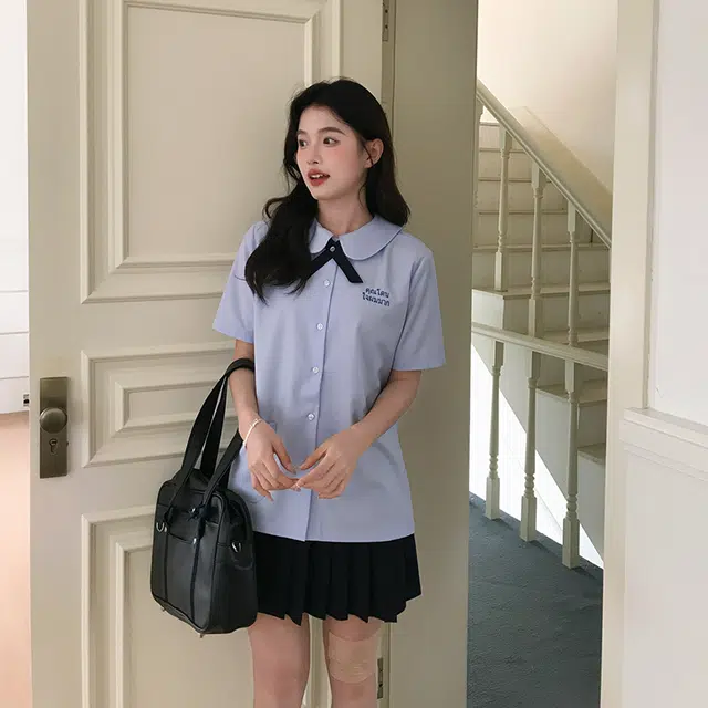 东鲸岁时记 学院设计感短袖泰式校服衬衫 女款 蓝色
