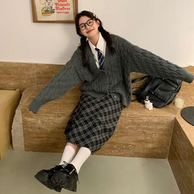 东鲸岁时记 学院风格纹松弛感通勤休闲长裙 女款 黑灰长裙