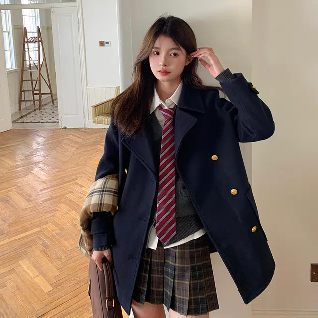 东鲸岁时记 学院风韩系翻领大衣 女款 绀色
