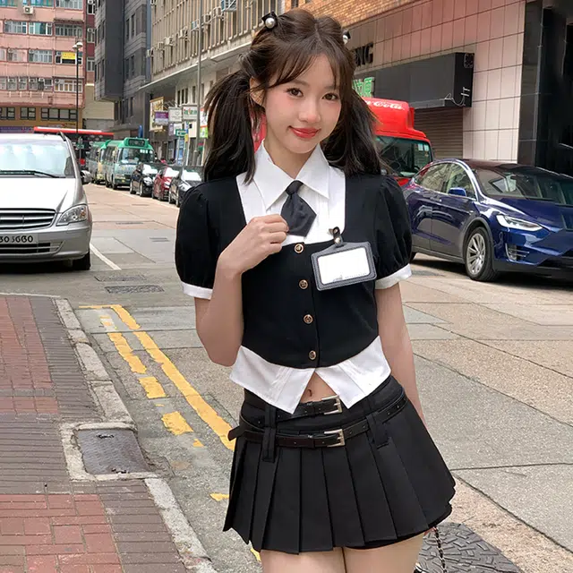 东鲸岁时记 美式学院风拼色气质上衣尖领假两件收腰短袖衬衫 春夏季 女款 礼盒装 假日来信