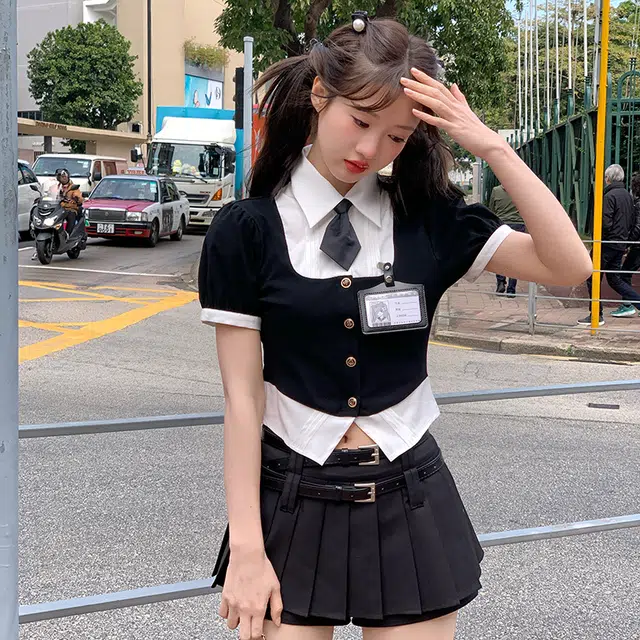 东鲸岁时记 美式学院风拼色气质上衣尖领假两件收腰短袖衬衫 春夏季 女款 礼盒装 假日来信